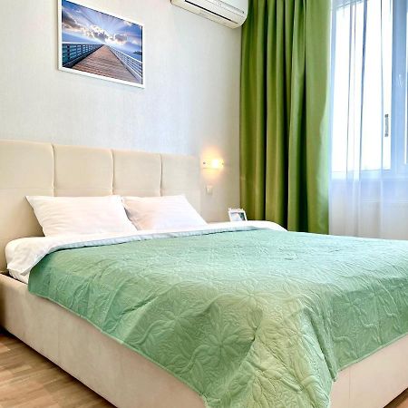 Navit Luxury Apartments With Breakfast Near The Railway Station, The City Center And The Park Kyjev Exteriér fotografie